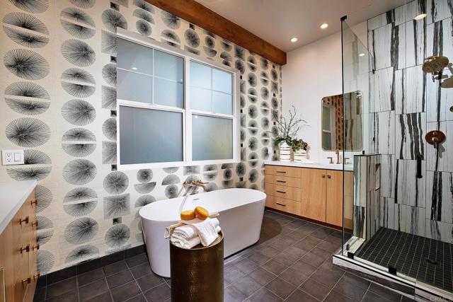 177 N Vulcan Avenue, Encinitas CA: https://media.crmls.org/mediaz/6dbb66a1-54e8-450a-b3e0-6cc3823a1a3e.jpg