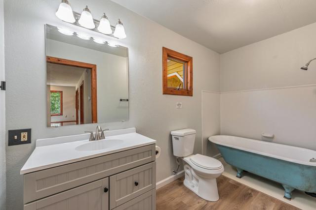 3748 Baldwin Drive, Placerville CA: https://media.crmls.org/mediaz/6dbba07e-14b5-48da-84b2-45d39091e1d1.jpg
