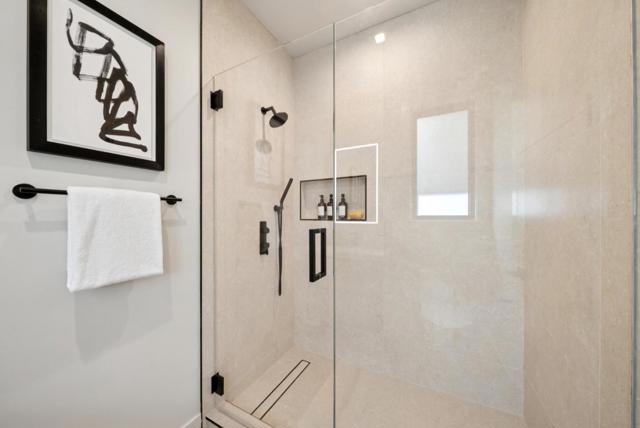 585 Cherry Avenue, Los Altos CA: https://media.crmls.org/mediaz/6dbcb6e7-5ab9-451a-b51d-4d984700290f.jpg