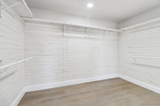 4367 Summit Dr, La Mesa CA: https://media.crmls.org/mediaz/6dbf4907-746b-48ea-b0c9-84fdf1992c68.jpg