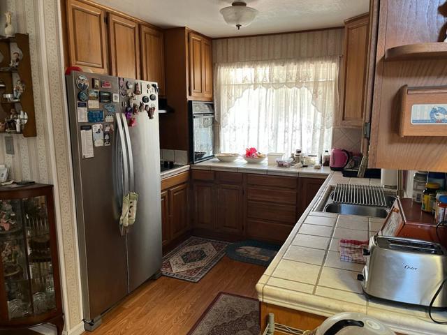 2337 Dundee Drive, Santa Clara CA: https://media.crmls.org/mediaz/6dbf56a5-42f4-410f-9a7d-e50159404a16.jpg