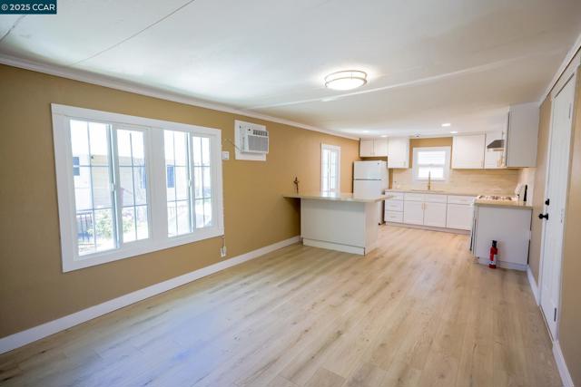 4400 Gateway Rd, Bethel Island CA: https://media.crmls.org/mediaz/6dbf905c-27b5-4395-97e0-4316efeb63c0.jpg