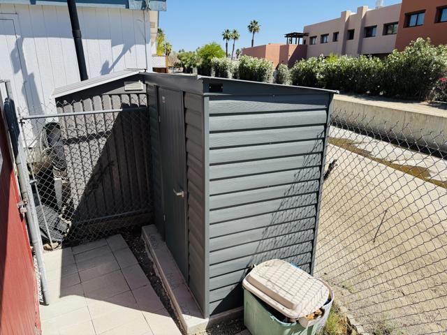 252 Raincloud Street, Palm Springs CA: https://media.crmls.org/mediaz/6dbfa02d-9e3e-444f-8a39-55f76948b09e.jpg