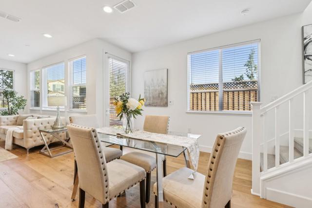 1403 S Tradition Street, Mountain House CA: https://media.crmls.org/mediaz/6dc046bf-6d9c-4992-8e05-9a9e1833abaa.jpg