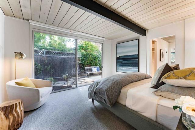 779 Holly Oak Drive, Palo Alto CA: https://media.crmls.org/mediaz/6dc0b0df-59b8-4e63-8db0-88237acaa777.jpg