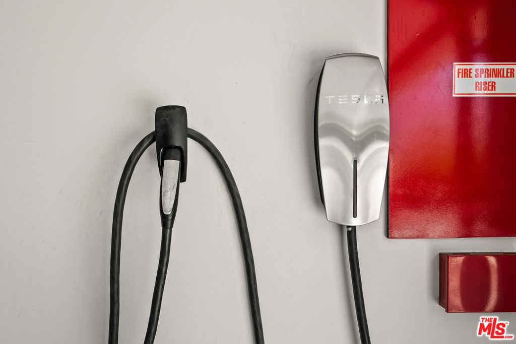 MLS #25573887 image #48