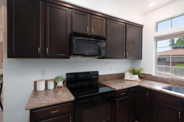 1114 S Winchester Boulevard, San Jose CA: https://media.crmls.org/mediaz/6dc13103-5453-48c7-8bcd-d91535aab7d1.jpg