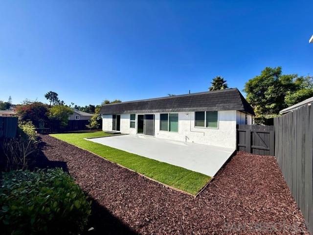8815 Jackie Dr, San Diego CA: https://media.crmls.org/mediaz/6dc293c9-6112-4ef0-a080-406741d8321d.jpg