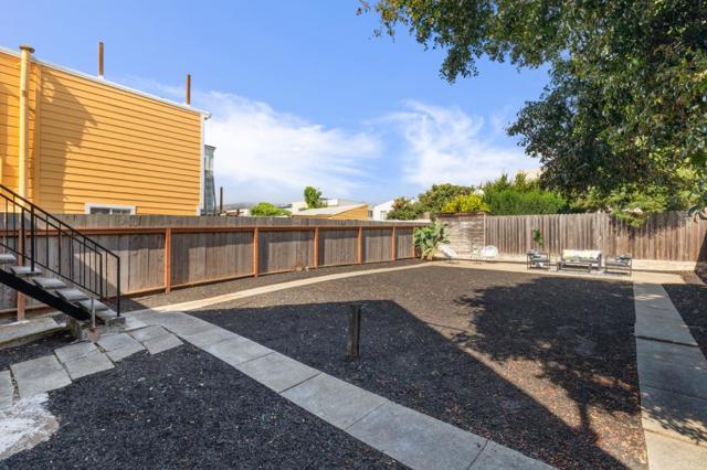 112 Peabody Street, San Francisco CA: https://media.crmls.org/mediaz/6dc2c539-683d-4982-b5ae-19c3c0bcb01a.jpg