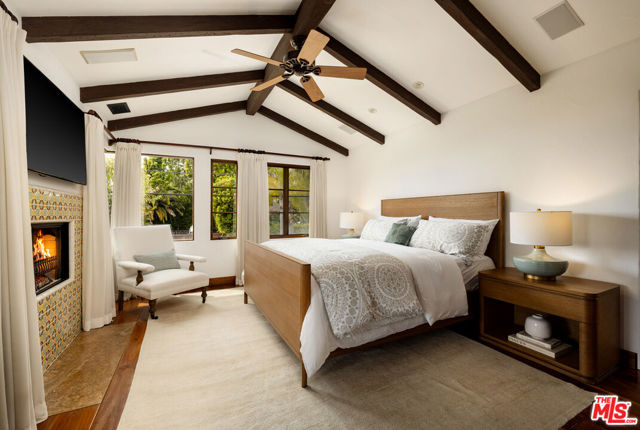 Image 10 of 29 For 930 San Antonio Creek Road