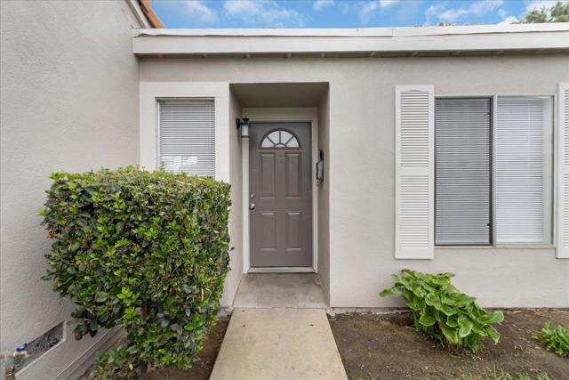 1631 Cherokee Drive, Salinas CA: https://media.crmls.org/mediaz/6dc4b3f1-3dfc-4e4f-a8e9-e8822ebec032.jpg