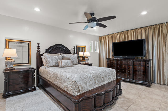 Image 16 of 56 For 44466 Duckhorn Drive