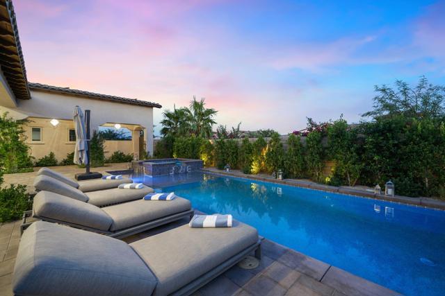 81670 Haflinger Way, La Quinta CA: https://media.crmls.org/mediaz/6dc5c52f-8357-4957-93ed-6575fe8fab10.jpg