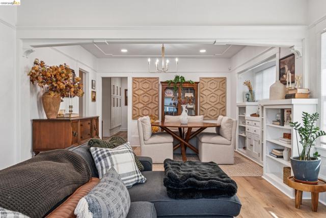 Image 6 of 60 For 1720 Auseon Ave