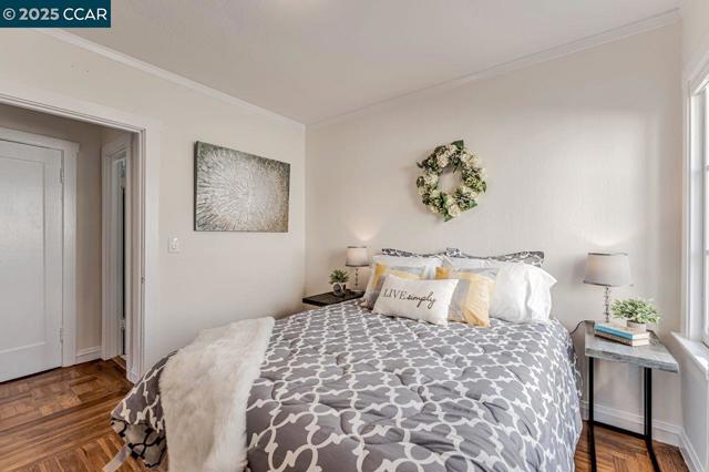 654 Mandana Blvd, Oakland, California 94610, 1 Bedroom Bedrooms, ,1 BathroomBathrooms,Condominium,For Sale,Mandana Blvd,41086148