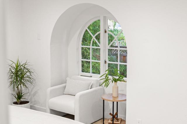 2095 Bowdoin Street, Palo Alto CA: https://media.crmls.org/mediaz/6dc82a89-ce83-483d-aacf-82cf4dbe42dd.jpg