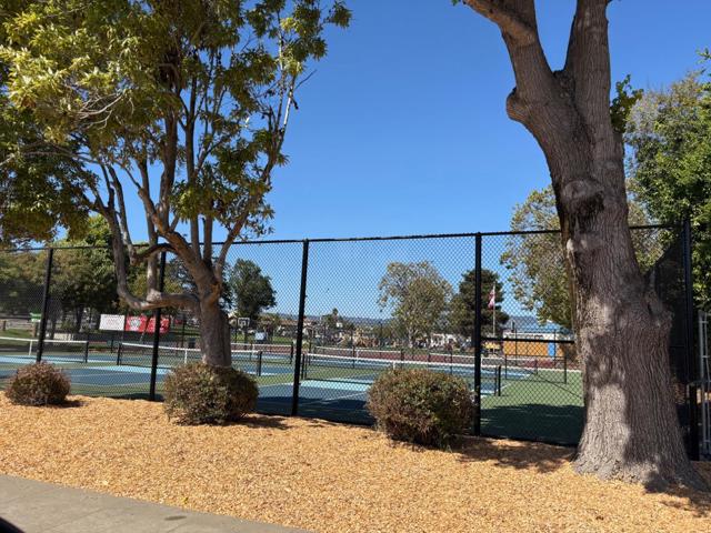 105 Palm Avenue, Watsonville CA: https://media.crmls.org/mediaz/6dc96eb3-839c-4b5d-8f9b-4e558cae70fe.jpg