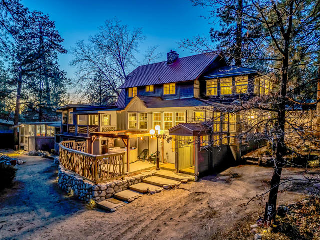 25585 Alderwood St Street, Idyllwild CA: https://media.crmls.org/mediaz/6dca5405-2dce-4082-b5bb-bad59e6eb7be.jpg