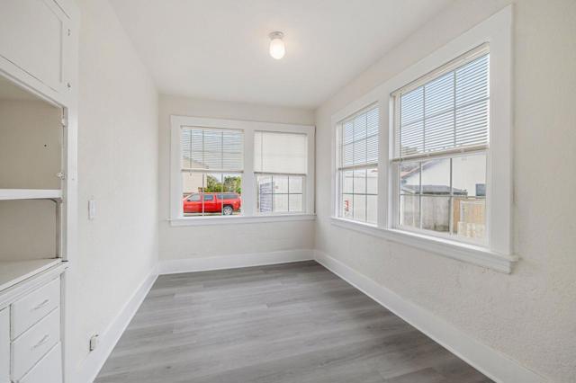 1490 Cabrillo Highway, Half Moon Bay CA: https://media.crmls.org/mediaz/6dcc51c9-7f04-4ffe-83ed-c0c123f3b75c.jpg