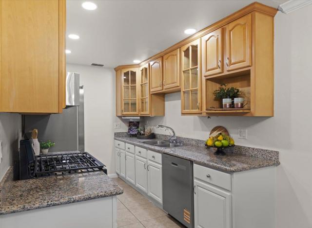336 San Miguel Court, Milpitas CA: https://media.crmls.org/mediaz/6dcc8dc4-d23b-4295-ac34-39b6ce314d0d.jpg