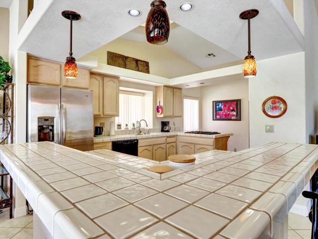 64122 Doral Drive, Desert Hot Springs CA: https://media.crmls.org/mediaz/6dcd0201-3ca6-4a6d-8edd-1f833130fdc7.jpg