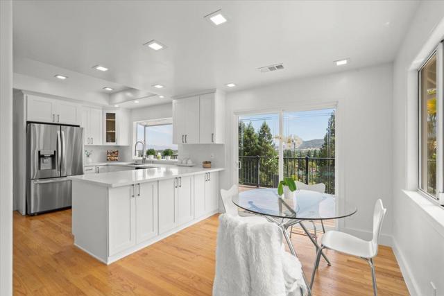 1501 Welburn Avenue, Gilroy CA: https://media.crmls.org/mediaz/6dcd5314-c053-4157-b96d-6c8d45d0d82a.jpg