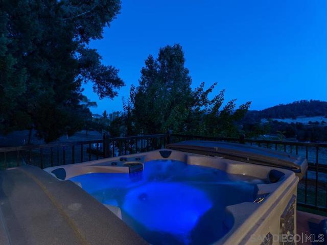 1209 Farmer Road, Julian CA: https://media.crmls.org/mediaz/6dcd6a01-2203-449f-bba1-dbb78a5c9199.jpg