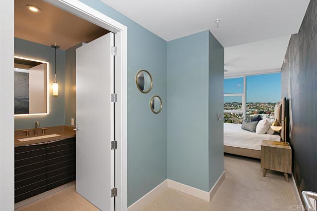 1325 Pacific Highway, San Diego CA: https://media.crmls.org/mediaz/6dce0edf-0cd7-4bae-995c-5c4e86b2d827.jpg