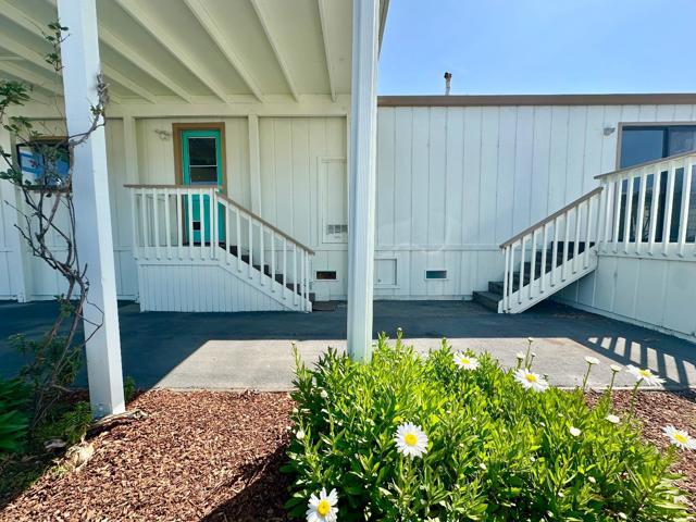 2395 Delaware Avenue, Santa Cruz CA: https://media.crmls.org/mediaz/6dd14080-ec40-4ca2-8627-0cb4c6a0f32a.jpg