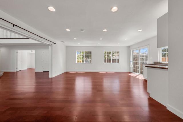 6252 Placid Court, San Jose CA: https://media.crmls.org/mediaz/6dd17523-612e-484e-984b-da3552083c86.jpg