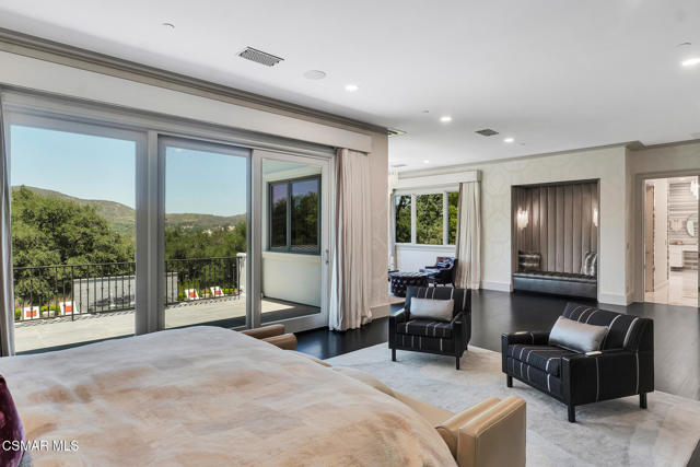 2259 Melford Court, Westlake Village CA: https://media.crmls.org/mediaz/6dd286cb-fda6-44ed-9938-ab8852feca19.jpg