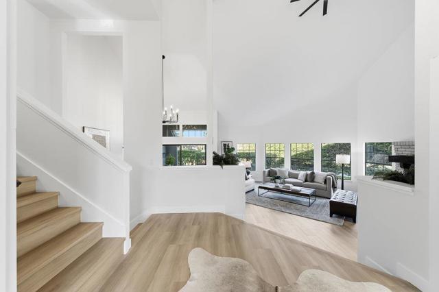 370 Burning Tree Court, Half Moon Bay CA: https://media.crmls.org/mediaz/6dd28757-7500-4e00-849e-0665cc4b7a6e.jpg