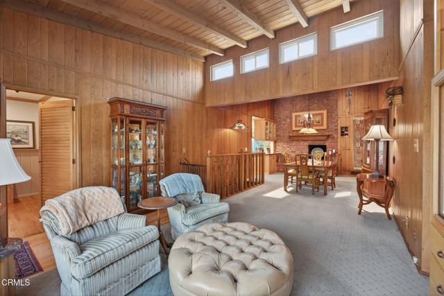 332 Carol Drive, Ventura CA: https://media.crmls.org/mediaz/6dd2fde3-7026-49a9-a4d8-e0e87f0ce704.jpg