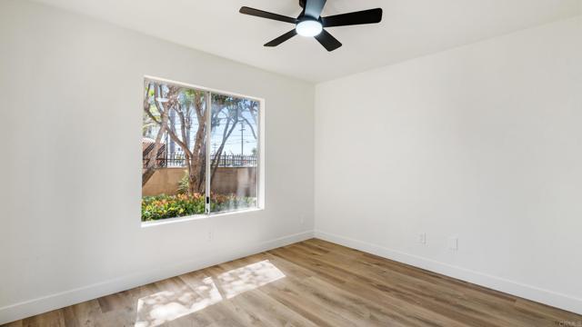 Detail Gallery Image 9 of 35 For 415 Stoney Point Way #106,  Oceanside,  CA 92058 - 2 Beds | 2 Baths