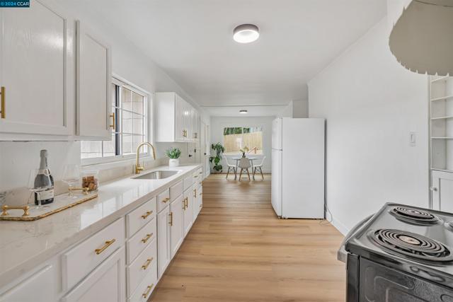 Image 8 of 35 For 1607 Santa Clara St