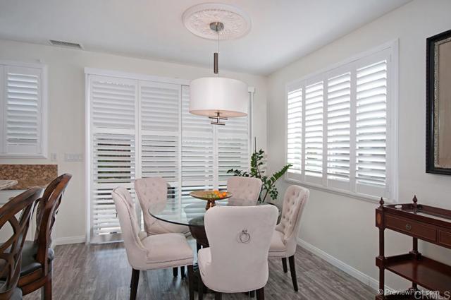 6419 Alexandri Circle, Carlsbad CA: https://media.crmls.org/mediaz/6dd37717-8196-4fa7-87a8-8ba1202b6b12.jpg