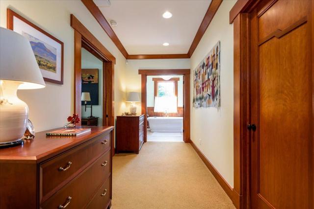 45 Bear Gulch Drive, Portola Valley CA: https://media.crmls.org/mediaz/6dd42ba3-27d5-453e-b2e0-12cbc6207a47.jpg