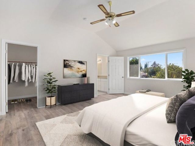 7803 Goldmine Lane, Lake Balboa CA: https://media.crmls.org/mediaz/6dd488be-b887-4ec7-a9cd-5b86ad8ca3f9.jpg