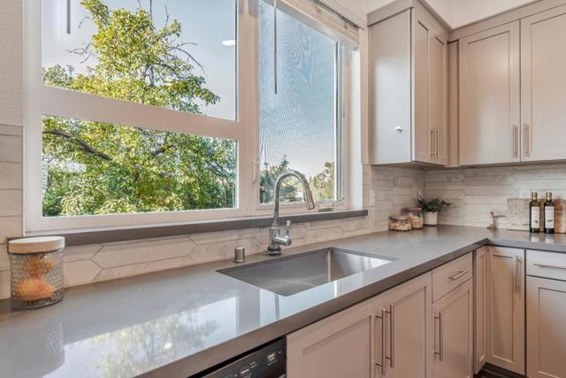 Image 16 of 34 For 975 41st Street 135