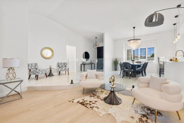 47215 Heliotrope Drive, Palm Desert CA: https://media.crmls.org/mediaz/6dd73de0-4d2e-499e-8fad-78336da32bf6.jpg