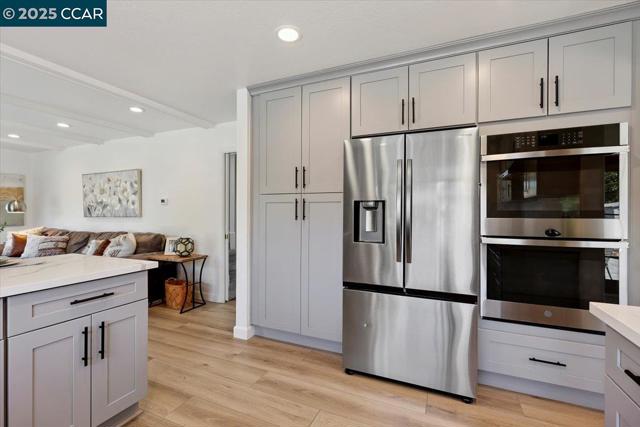 5179 Paul Scarlet Dr, Concord CA: https://media.crmls.org/mediaz/6dd77f52-a94d-4cd5-bd19-07b6c8731007.jpg