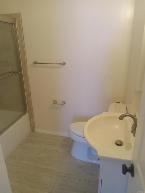 Detail Gallery Image 8 of 13 For 3958 Oregon St, San Diego,  CA 92104 - 3 Beds | 1 Baths