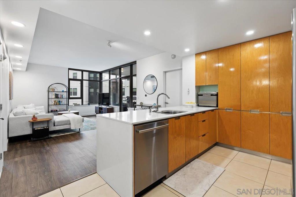 1441 9th Ave - photo 2
