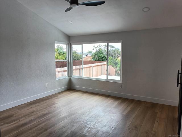 662 E J St, Chula Vista CA: https://media.crmls.org/mediaz/6dd8a4e1-c851-4b76-a06c-1f01b4b36f4b.jpg