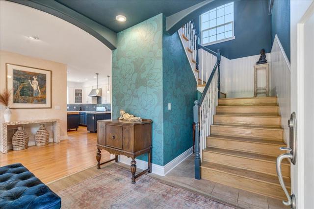 410 Monterey, Capitola CA: https://media.crmls.org/mediaz/6dd8aca5-4e5f-4e50-a4d7-2f6333fdc428.jpg