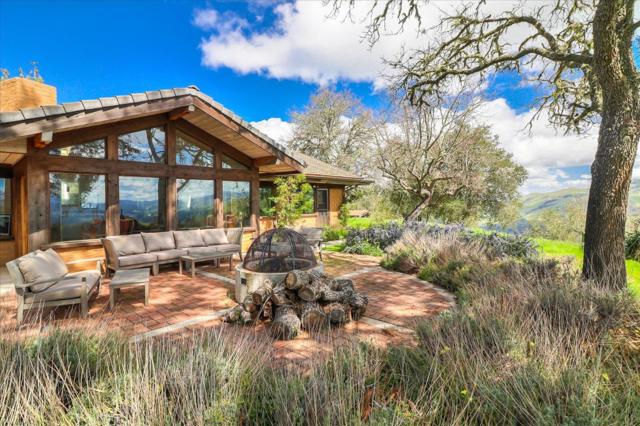 500 El Caminito Road, Carmel Valley CA: https://media.crmls.org/mediaz/6dd8b857-78f0-4cfa-9f23-fc589983d6e2.jpg