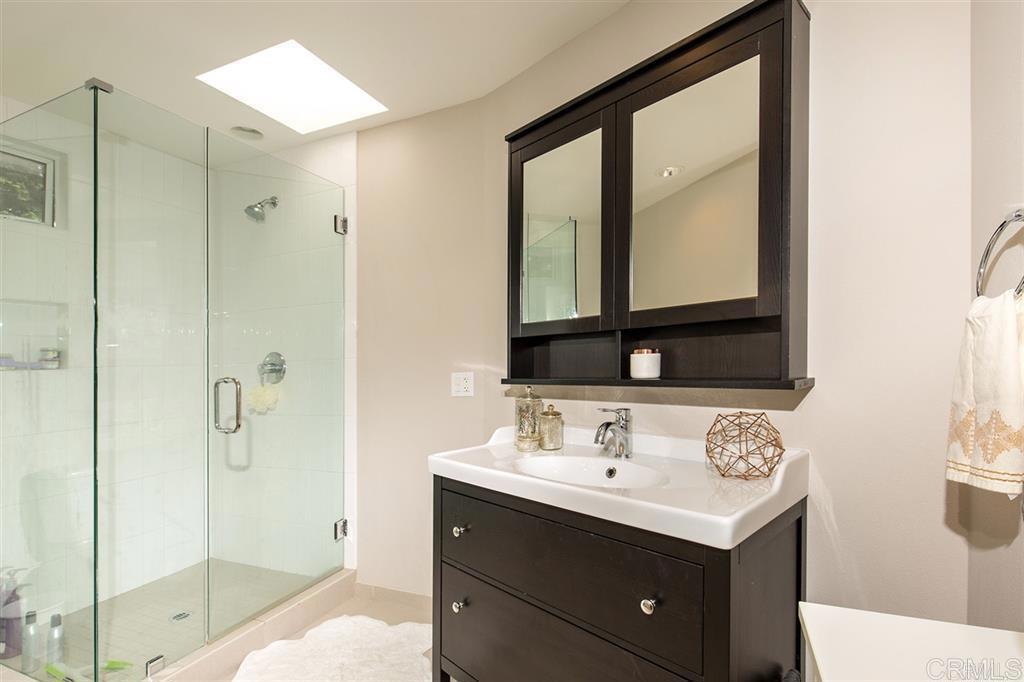 251 Glaucus Street - photo 12
