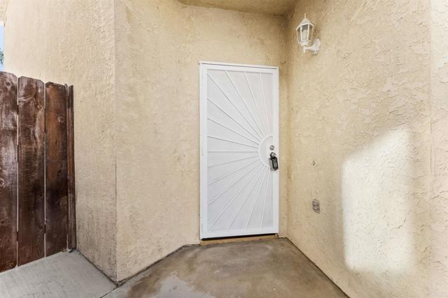 Detail Gallery Image 34 of 35 For 1555 Elizabeth Ln, El Cajon,  CA 92019 - 4 Beds | 2/1 Baths