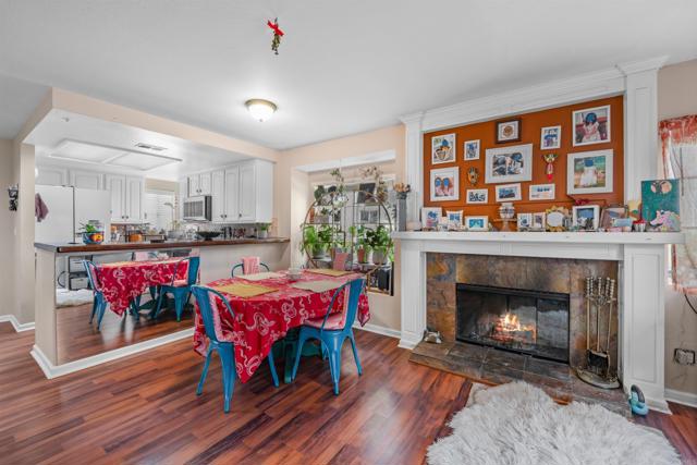2126 Kings View Circle, Spring Valley CA: https://media.crmls.org/mediaz/6dda4b25-fa6a-4449-97a3-ec4f6b3d1ed1.jpg