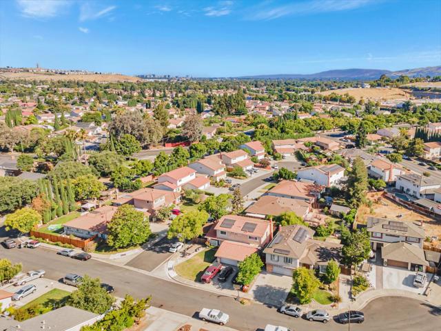 145 Park Bolton Place, San Jose CA: https://media.crmls.org/mediaz/6ddb78c0-6af0-4445-ada4-c575c0df22d7.jpg